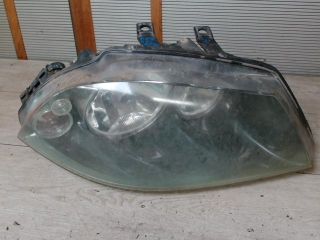 bontott SEAT CORDOBA II Jobb Fényszóró
