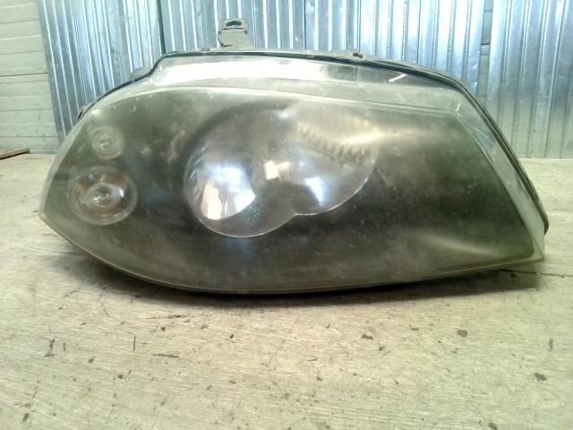bontott SEAT CORDOBA II Jobb Fényszóró