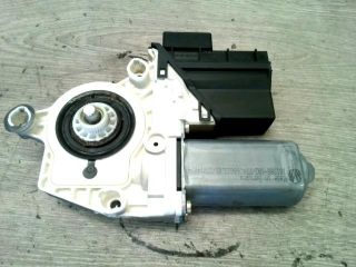 bontott SEAT CORDOBA II Jobb hátsó Ablakemelő Motor