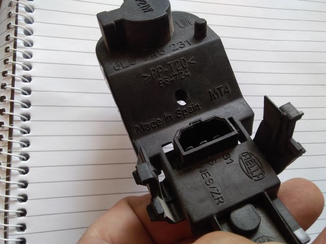 bontott SEAT CORDOBA II Jobb Hátsó Lámpa Foglalat