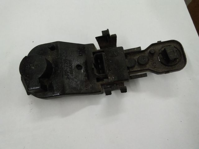 bontott SEAT CORDOBA II Jobb Hátsó Lámpa Foglalat