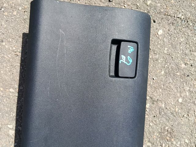 bontott SEAT CORDOBA II Kesztyűtartó Ajtó