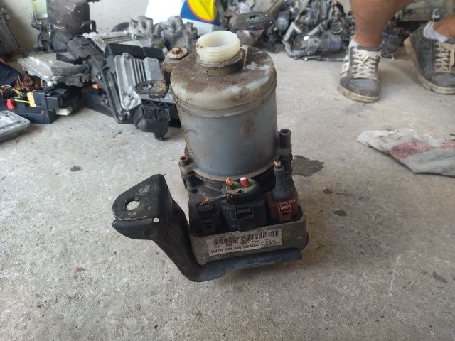 bontott SEAT CORDOBA II Kormányszervó Motor (Hidraulikus)