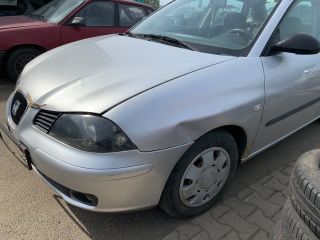 bontott SEAT CORDOBA II Motorháztető Zsanér Pár