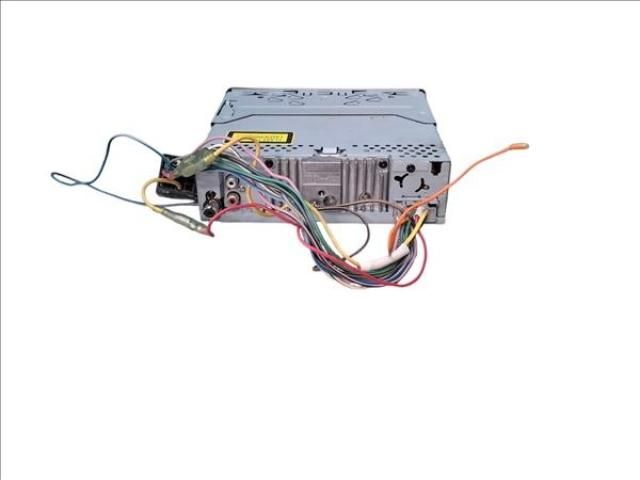 bontott SEAT CORDOBA II Rádió / CD