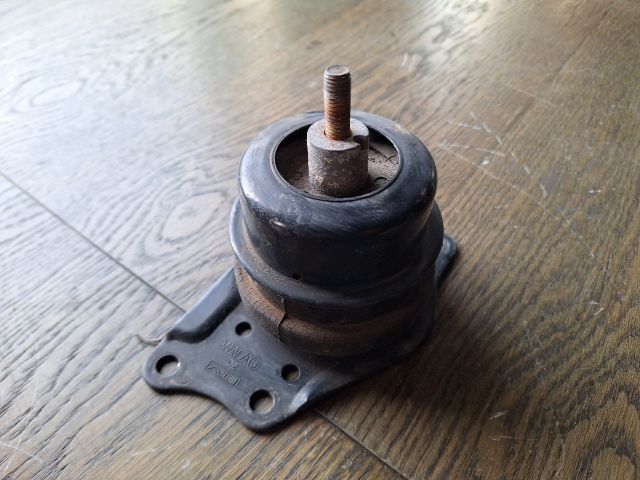 bontott SEAT CORDOBA II Tartó Bak