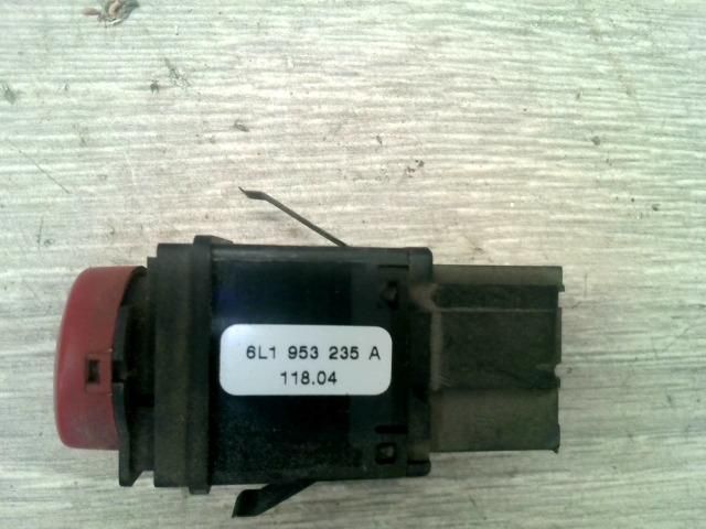 bontott SEAT CORDOBA II Vészvillogó Kapcsoló