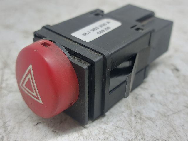 bontott SEAT CORDOBA II Vészvillogó Kapcsoló