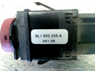 bontott SEAT CORDOBA II Vészvillogó Kapcsoló