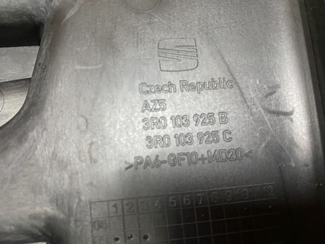 bontott SEAT EXEO Felső Motorburkolat