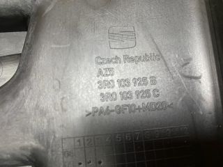 bontott SEAT EXEO Felső Motorburkolat