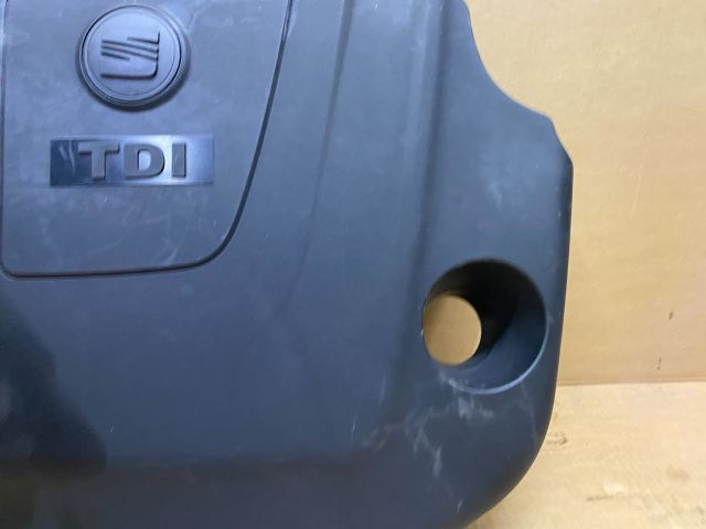 bontott SEAT EXEO Felső Motorburkolat