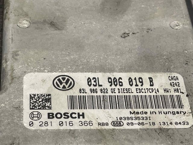 bontott SEAT EXEO Motorvezérlő