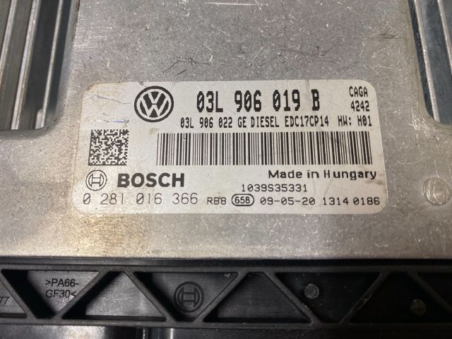 bontott SEAT EXEO Motorvezérlő