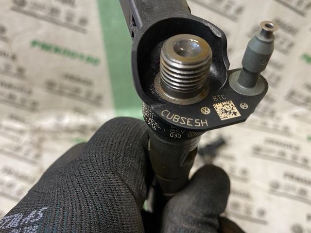 bontott SEAT EXEO Porlasztó Sor / Híd