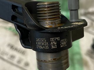 bontott SEAT EXEO Porlasztó Sor / Híd