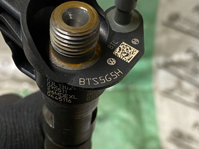 bontott SEAT EXEO Porlasztó Sor / Híd