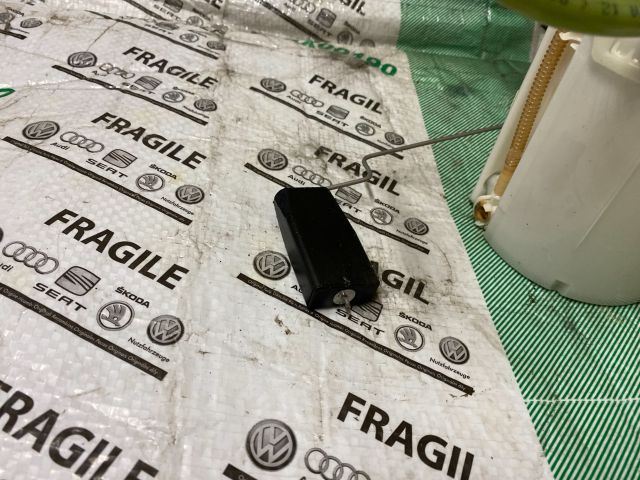 bontott SEAT EXEO Üzemanyag Szivattyú