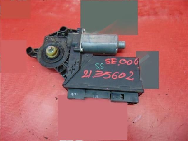 bontott SEAT EXEO Bal első Ablakemelő Motor