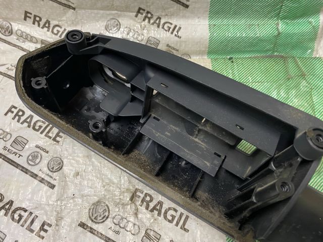 bontott SEAT EXEO Bal első Ajtó Kárpit Könyöklő