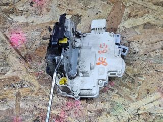 bontott SEAT EXEO Bal első Ajtózár