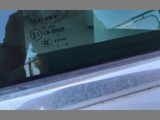 bontott SEAT EXEO Bal hátsó Ablakemelő Kapcsoló