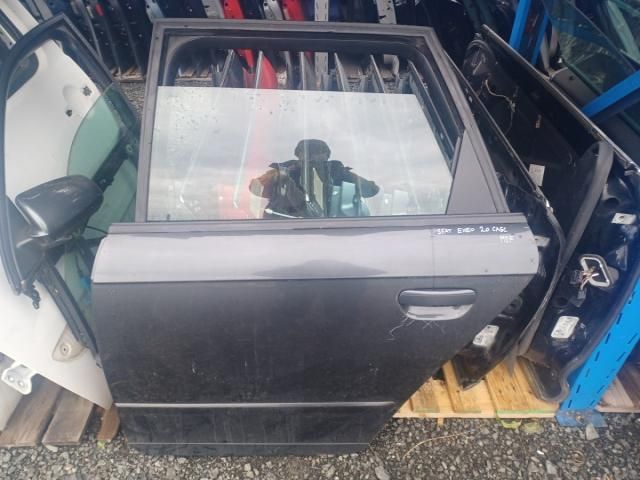 bontott SEAT EXEO Bal hátsó Ajtó (Üres lemez)