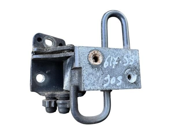 bontott SEAT EXEO Bal hátsó Alsó Zsanér