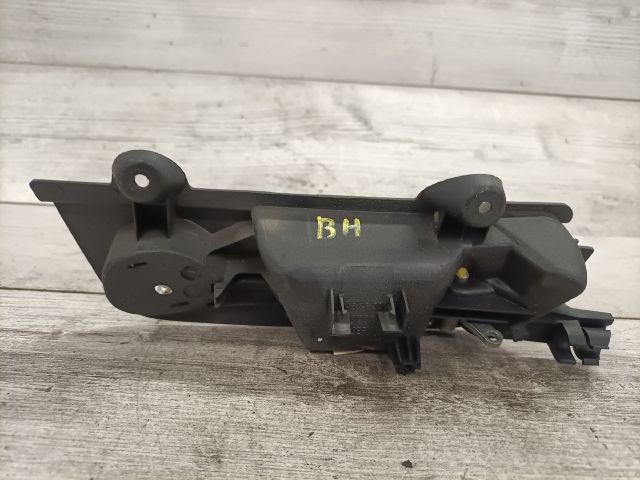 bontott SEAT EXEO Bal hátsó Belső Kilincs