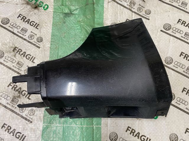 bontott SEAT EXEO Bal hátsó Küszöb Légterelő Vég