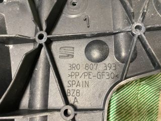 bontott SEAT EXEO Bal hátsó Oldal Lökhárító Tartó (Műanyag)