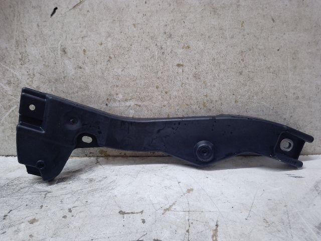 bontott SEAT EXEO Bal Sárvédő Oldaltartó