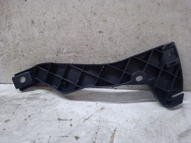 bontott SEAT EXEO Bal Sárvédő Oldaltartó