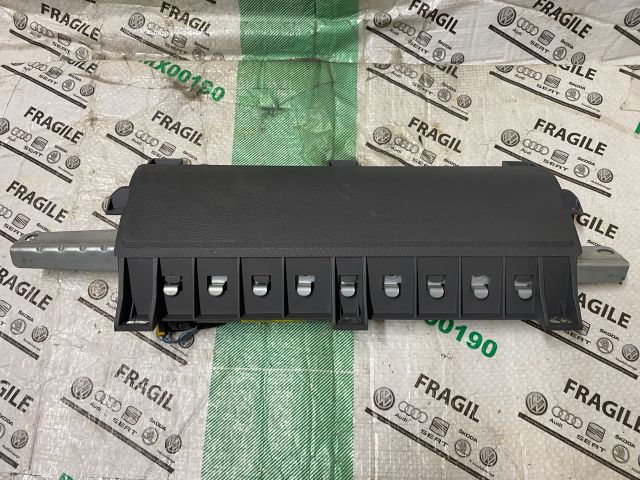 bontott SEAT EXEO Bal Térdlégzsák