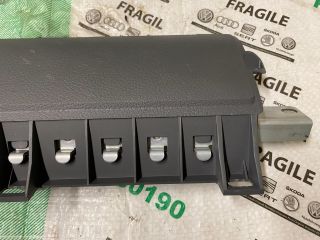 bontott SEAT EXEO Bal Térdlégzsák