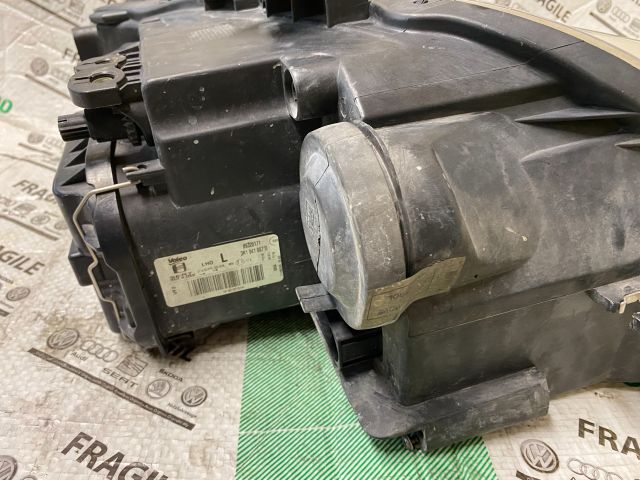 bontott SEAT EXEO Bal Xenon Fényszóró