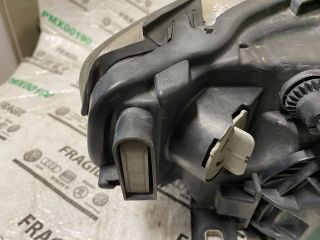 bontott SEAT EXEO Bal Xenon Fényszóró