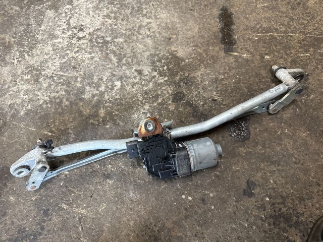 bontott SEAT EXEO Első Ablaktörlő Szerkezet Motorral