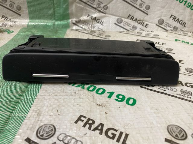 bontott SEAT EXEO Első Tároló Rekesz