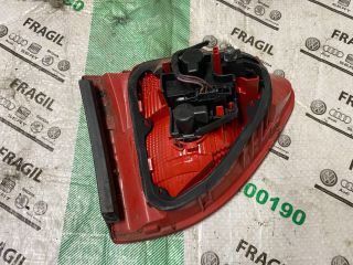 bontott SEAT EXEO Jobb Belső Hátsó Lámpa