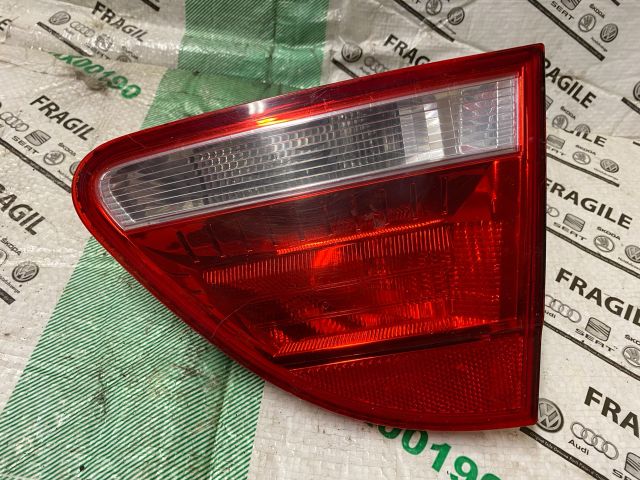 bontott SEAT EXEO Jobb Belső Hátsó Lámpa