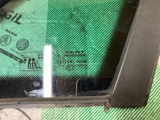 bontott SEAT EXEO Jobb C Oszlop Oldalablak Üveg