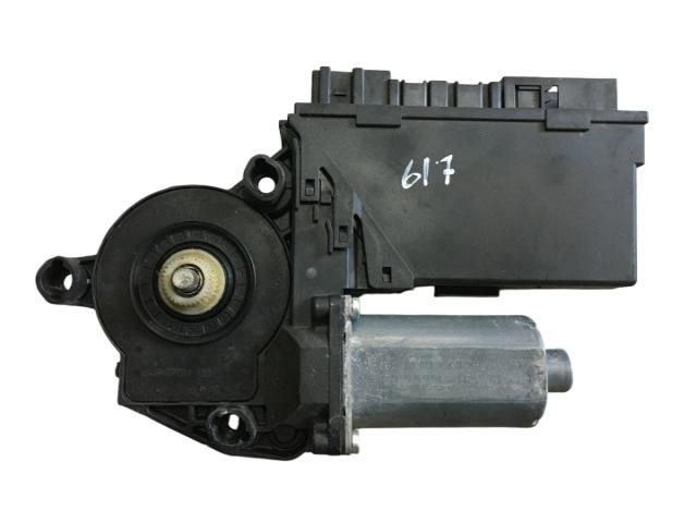 bontott SEAT EXEO Jobb első Ablakemelő Motor