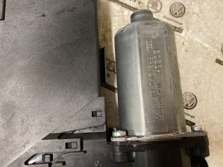 bontott SEAT EXEO Jobb első Ablakemelő Motor