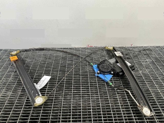 bontott SEAT EXEO Jobb első Ablakemelő Szerkezet (Elektromos)