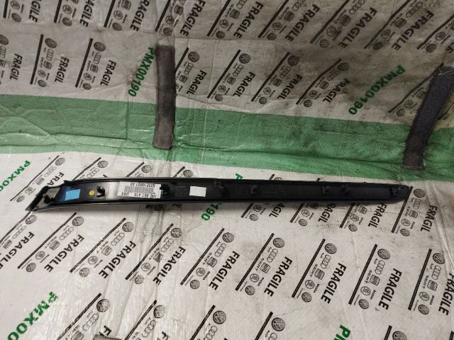 bontott SEAT EXEO Jobb első Ajtó Kárpit Díszléc