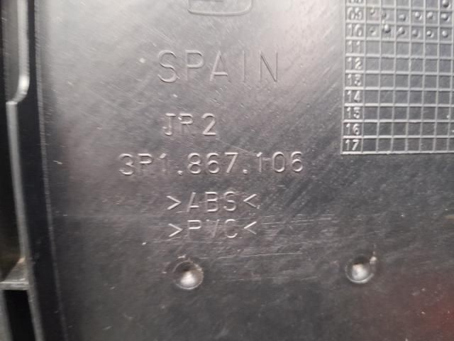 bontott SEAT EXEO Jobb első Ajtó Kárpit