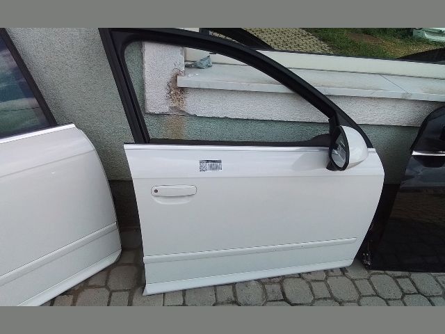 bontott SEAT EXEO Jobb első Ajtó (Részeivel)