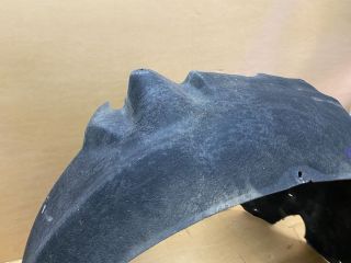 bontott SEAT EXEO Jobb első Dobbetét (Kerékjárati, Műanyag)