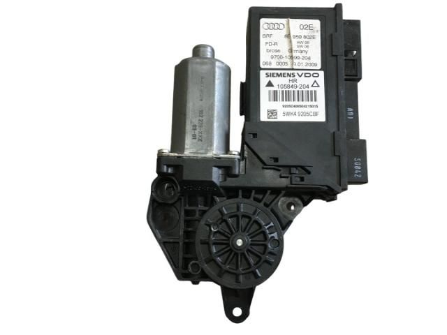 bontott SEAT EXEO Jobb hátsó Ablakemelő Motor